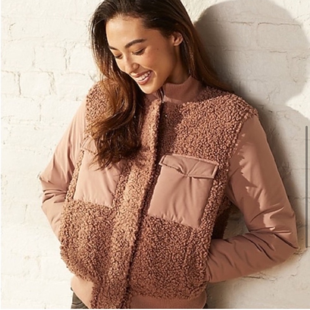 UpWest Bomber Jacket - Picture 3 of 9